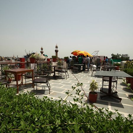 Hotel Hari Piorko - New Delhi Railway Station Экстерьер фото
