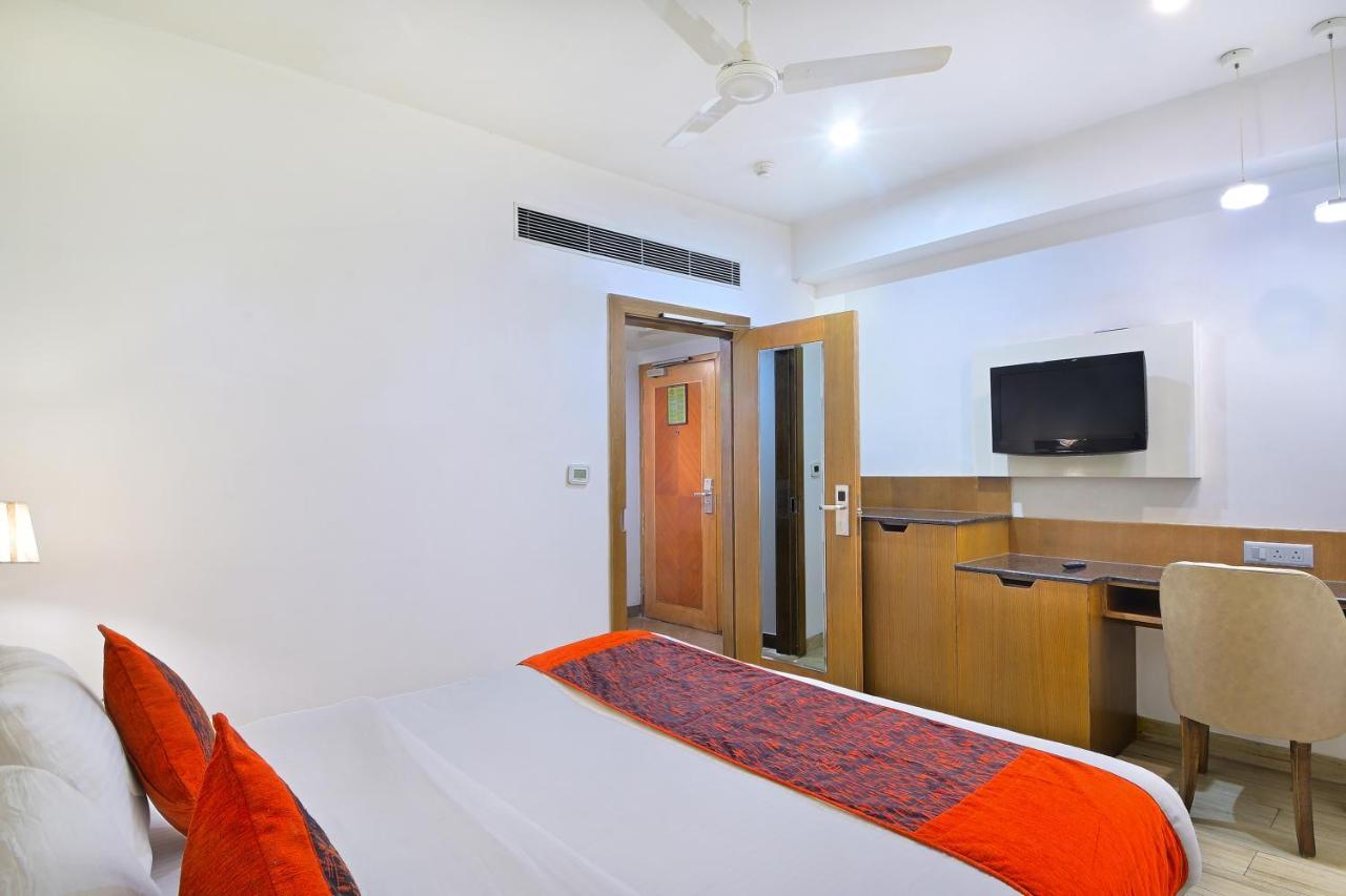 Hotel Hari Piorko - New Delhi Railway Station Экстерьер фото