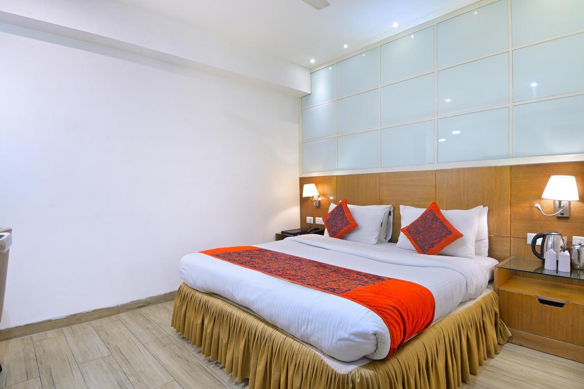 Hotel Hari Piorko - New Delhi Railway Station Экстерьер фото