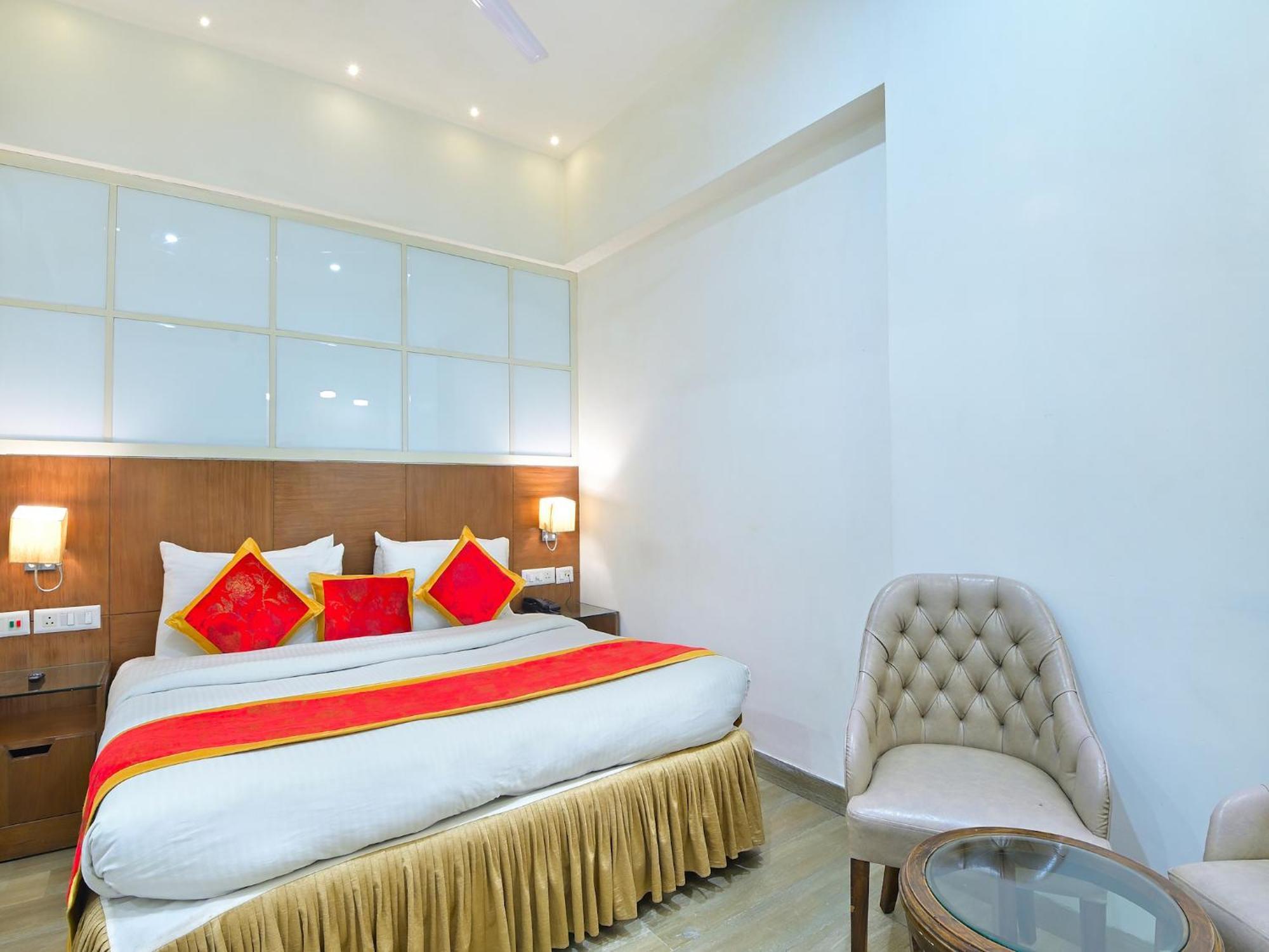 Hotel Hari Piorko - New Delhi Railway Station Экстерьер фото