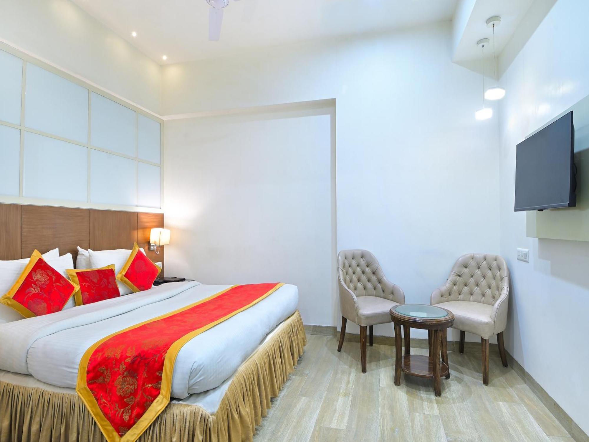 Hotel Hari Piorko - New Delhi Railway Station Экстерьер фото