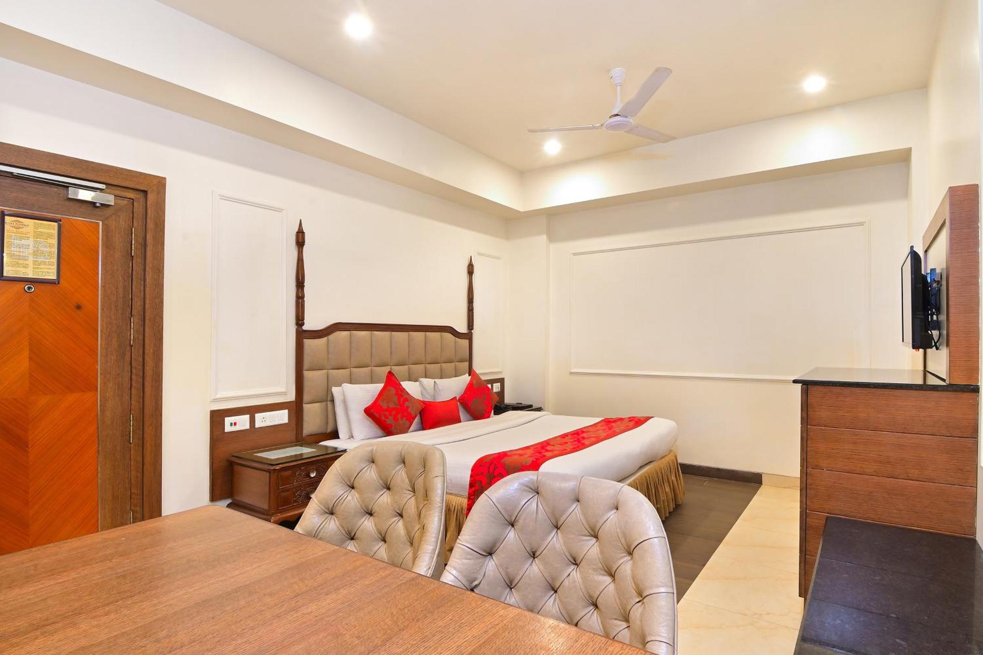 Hotel Hari Piorko - New Delhi Railway Station Экстерьер фото