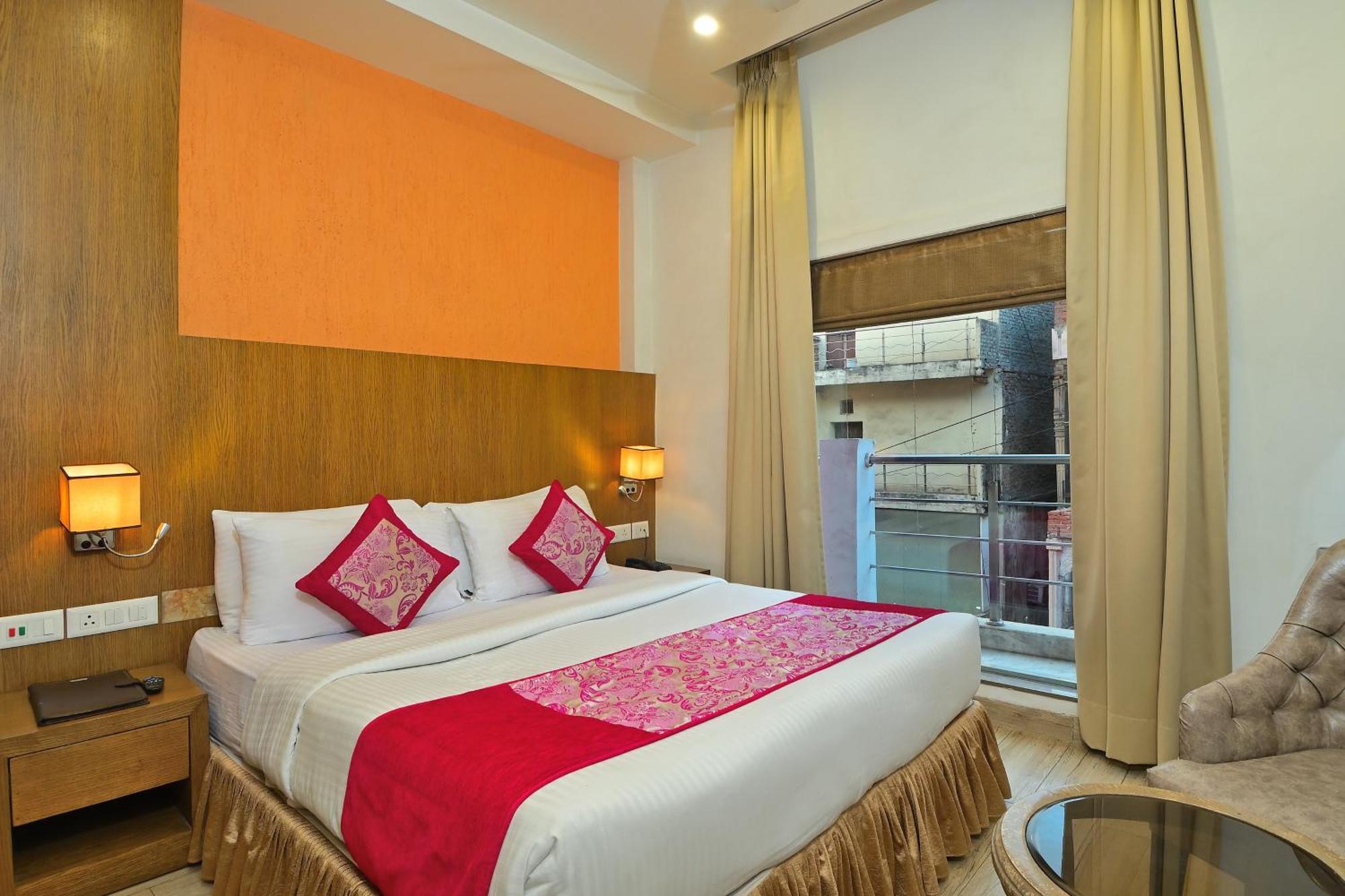 Hotel Hari Piorko - New Delhi Railway Station Экстерьер фото