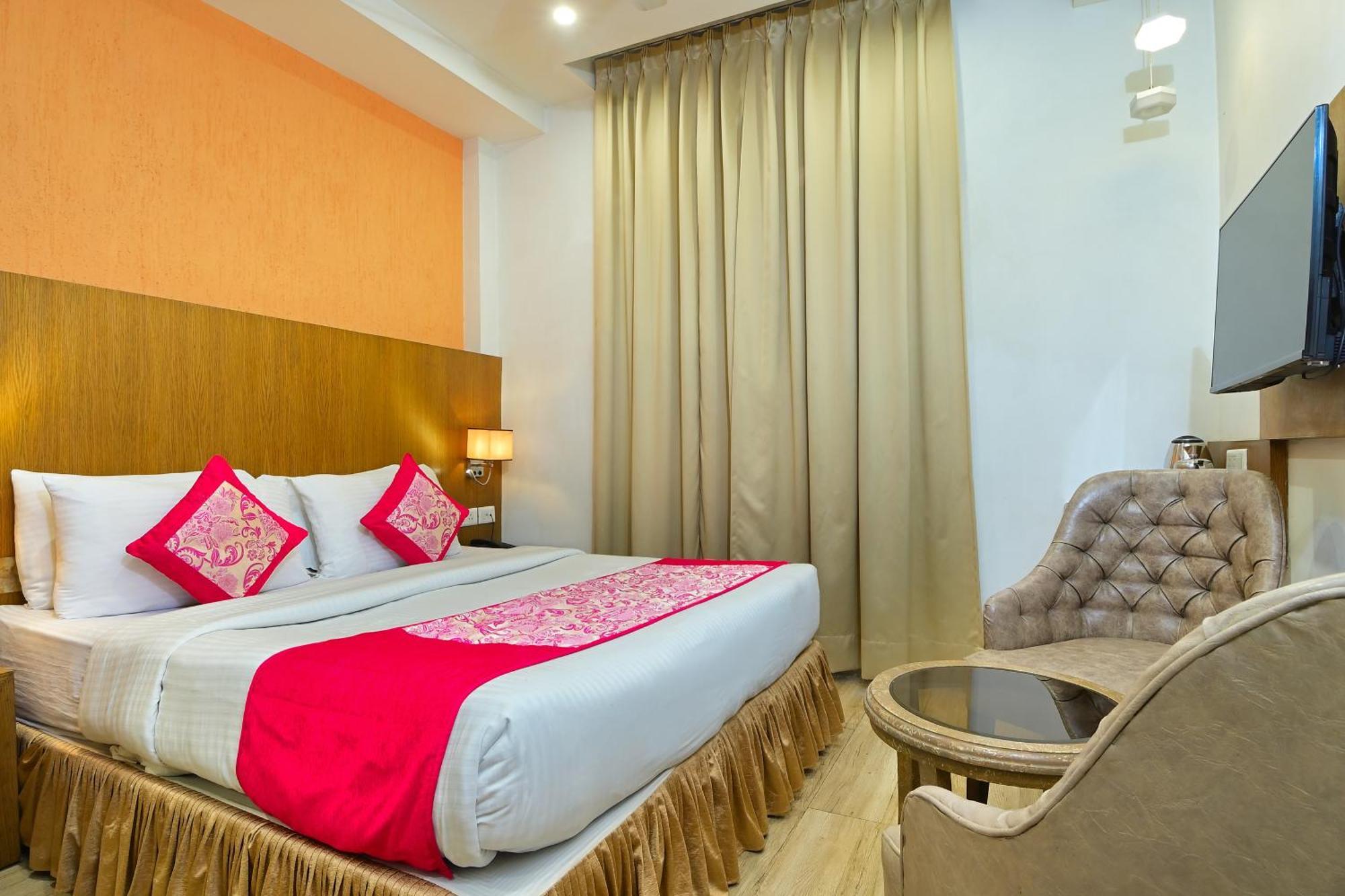 Hotel Hari Piorko - New Delhi Railway Station Экстерьер фото